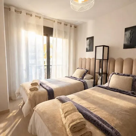 Brisa Del Casco Antiguo 2bd إِستيبونا